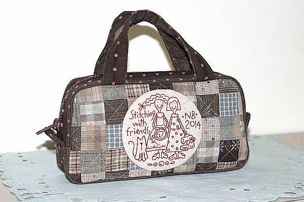 TBH-D299, Stitching with Friends Zip Xase (9" x 5") Pattern