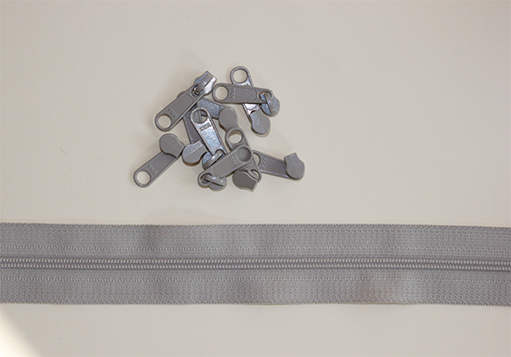 Zipper Large, 2 meter/6 sluiters, Sand / Zand