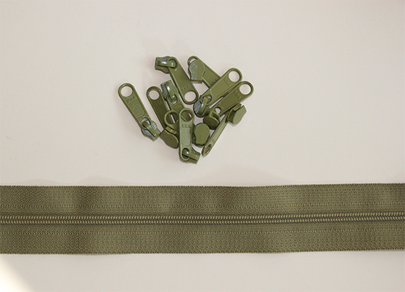 Zipper Small, 2 meter/10 sluiters, Green / Groen